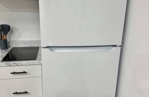 West Ashley Apartment | Cozy Studio Apartment, full kitchen and laundry, conveniently close to downtown