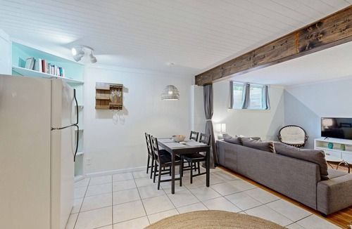 West Ashley House | Cozy West Ashley Apartment- Close to shopping and Downtown Charleston