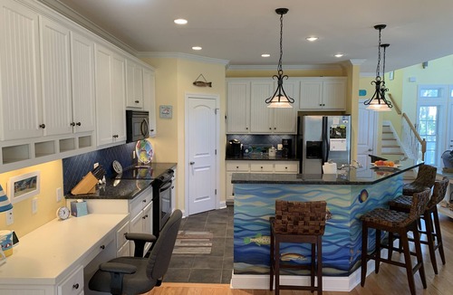 Saint Helena Island House | CUSTOM HOME 3 BED/3.5 BATH ON OCEAN PT GOLF COURSE AMENITY CARDS AVAILABLE