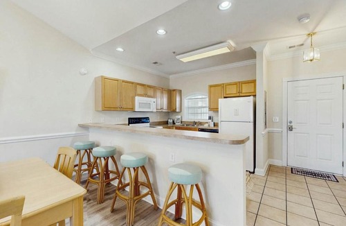 Central Myrtle Beach Apartment | Dahlia & Magnolia Court