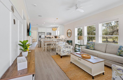 Daufuskie Island House | Daufuskie Island Cottage | Live Oaks, Water Views, Dock & Fireplace Access