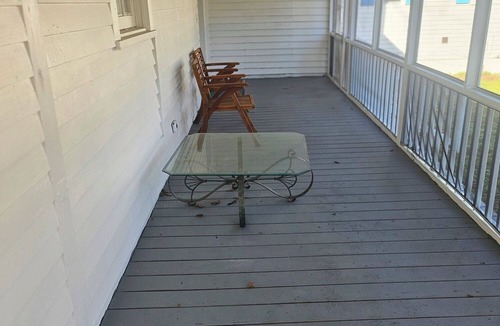 Marion House | Delightful 4-Bedroom & 3 Bathroom House in Historic Marion, Sleeps 8