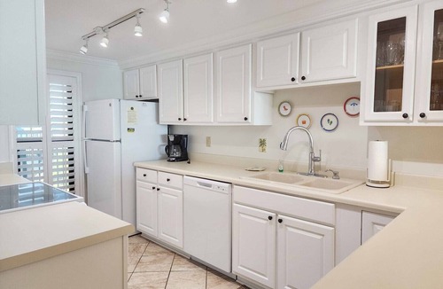 Litchfield by the Sea Condo | Direct Ocean & Beach View -Litchfield, Rare 2 Oceanfront Porches!
