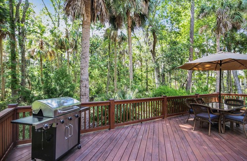 Seabrook Island House | Dog-friendly home with large deck, on-site pools, tennis & Beach Club