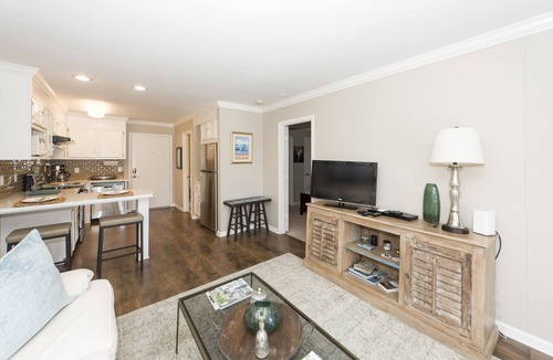 Ansonborough Condo | Downtown Charleston! Walking distance to The Battery!