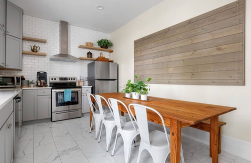 Cannonborough Elliotborough House | Downtown Historic Home Close to Neighborhood Shops
