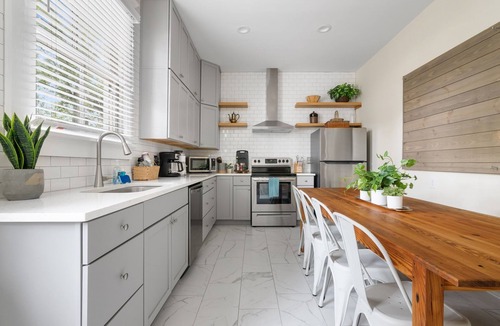 Cannonborough Elliotborough House | Downtown Historic Home Close to Neighborhood Shops