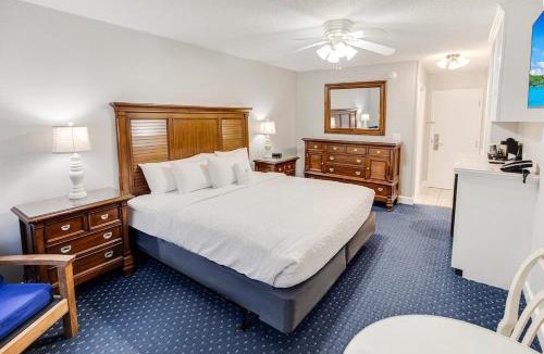 Litchfield by the Sea Apartment | Dreaming of the Beach Resort View King Rm 2nd Flr