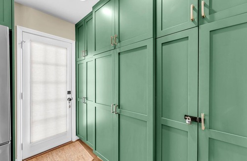 Charleston Historic District House | Dreamy Downtown Condo, Near Meeting St & Broad St