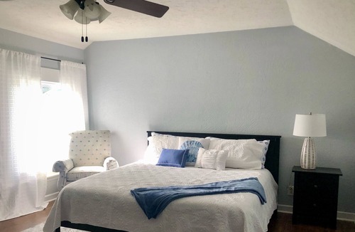 Saint Helena Island Cottage | Dune Dayz on Fripp Island! Getaway, Relax, Great Location & Golfcart Included