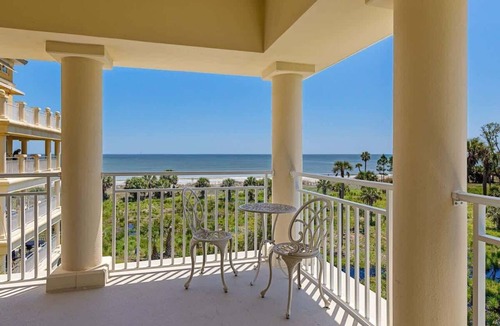 Daufuskie Island Condo | East Point Villa - Oceanfront Luxury-Cart Included