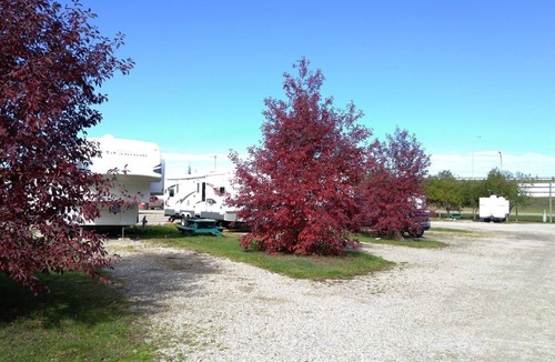 Edson RV Rental | Edson RV Park & Campground