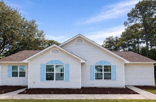 Murrells Inlet House | Egret's Cove-Free BEACH pass, near golfing and marina, walk to restaurants!