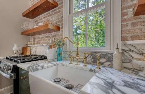 Summerville Historic District House | Elledot Cottage
