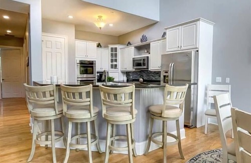 Lawton Woods House | Enchanting 4 bedroom home in Sea Pines Resort, close to Lawton Stables