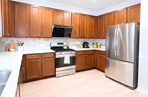 Mount Pleasant House | Enjoyable 4-bedroom house with AC in Charleston