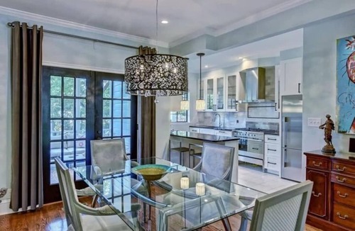 Myers Park Condo | Entire 4-Unit Building in Myers Park | 8BR & Reserved Parking near Uptown