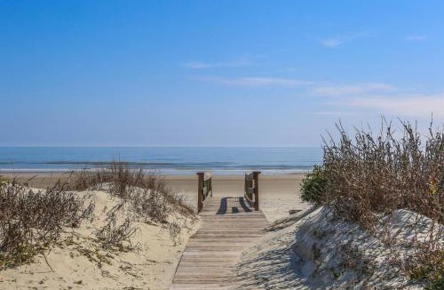 West Beach House | Eugenia