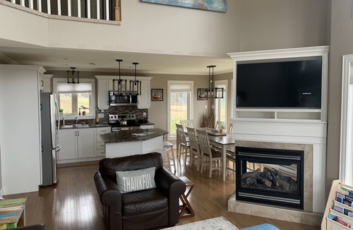 Logy Bay-Middle Cove-Outer Cove House | Executive Home Stunning Ocean View, St John's 10 min Sauna, Firepit
