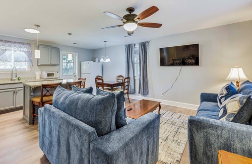 West Ashley House | Extended Stay in Charleston! 5 Mi to Historic Dtwn