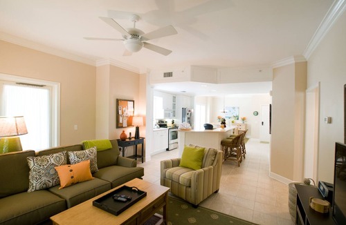 North Forest Beach Condo | Family Friendly-Highly Rated. 1 Block to the Beach, Discounted to fill openings.