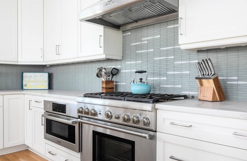 Isle of Palms House | Family Friendly -Elegant Stay with Pool & Views