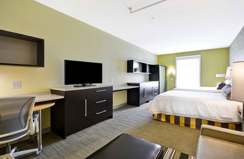 Rock Hill Hotel | Family-Friendly Haven w/Modern Amenities | Close to Amusement Park & Shops
