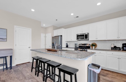 Myrtle Beach House | Family Home Near Broadway at the Beach, the Ocean, Golf & More