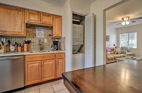 Hilton Head Island Villa | Family Villa Resort Pool and Kitchen, Walk to Beach