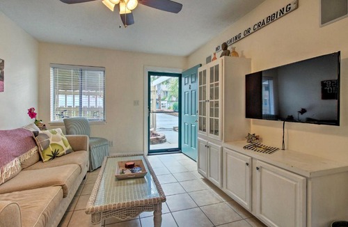Hilton Head Island Villa | Family Villa Resort Pool and Kitchen, Walk to Beach