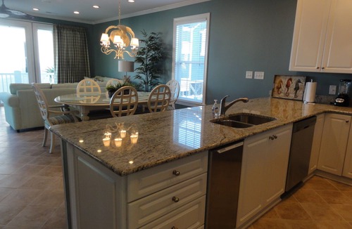 Surfside Beach House | FANTASTIC OCEANFRONT-Price drop ! Pool & Hot tub; Linens and gas grill included