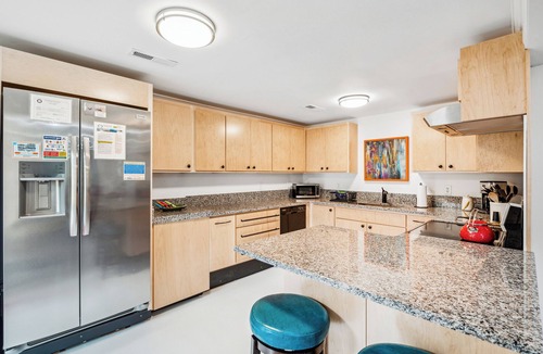 Sunset Point House | Folly Vacation Laid Back Casual Beach Bungalow 209-B