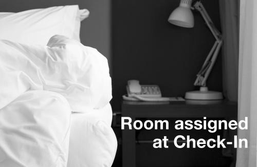 Downtown Charleston Hotel | Francis Marion Hotel