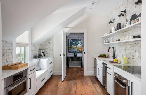 Palmetto Bluff House | French-Inspired Cottage | River Views + Steps to Dock