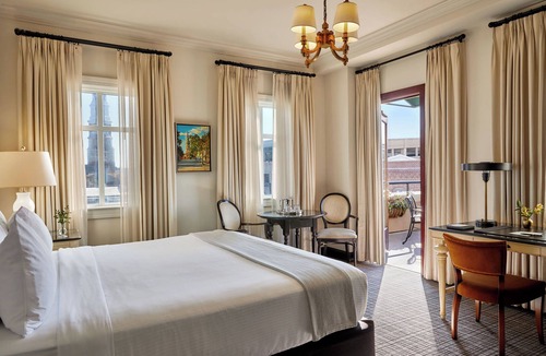 Charleston Historic District Hotel | French Quarter Inn