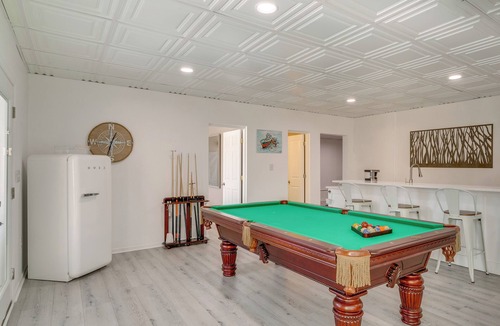 Scotts House | Game Room! Boater's Base on Lookout Shoals Lake