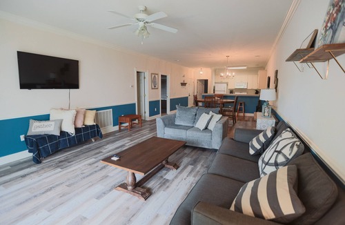 Central Myrtle Beach Condo | Golf, Beach, Family Fun and your "Happy"ness