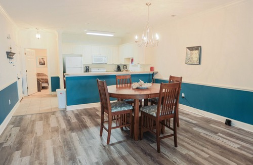 Central Myrtle Beach Condo | Golf, Beach, Family Fun and your "Happy"ness