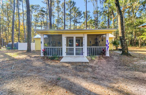 Melrose Plantation Cottage | Gorgeous Boho 2-bedroom cottage nestled in nature on Daufuskie Island!