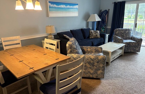 Central Myrtle Beach Condo | Gorgeous Pet Friendly First Floor Condo in Myrtlewood Villas