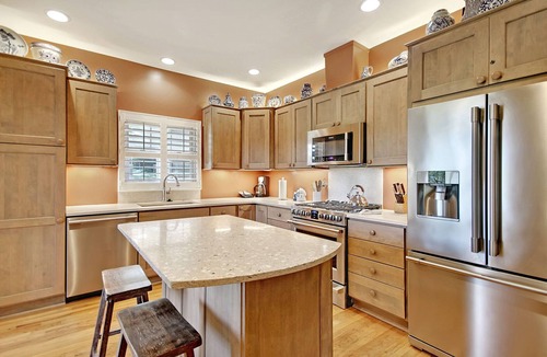 Vanderhorst Plantation House | Great Central Spot, Golf Course Views- Across from Turtle Point & Pool Access