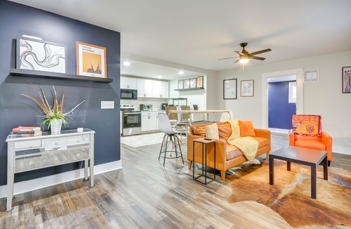 Greensboro House | Great for Groups! Greensboro Getaway, 1 Mi to Dtwn