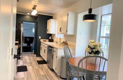 Whitemarsh Island House | Green Escape: Relax, Tour Downtown or Tybee Beach