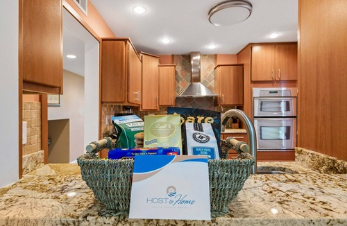 Harbour Town Villa | Harbour Town Villa, Walk to Marina & Golf Links, South Beach Pool Pass, 3 Bedrooms!