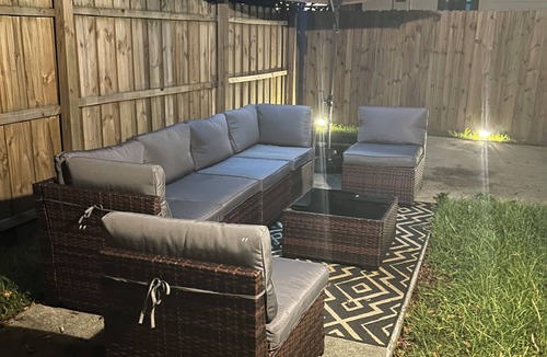 North-Central House | Heart of Dwntwn Charleston+Full Kitchen+Patio+W/D
