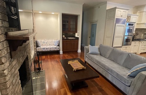 Old Town House | Heart of The Village, Walkable, golf cart available, Sleep up to 10