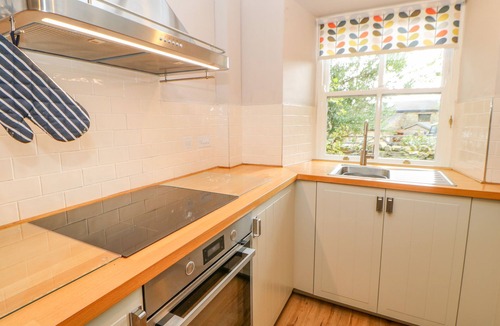 Hawes Cottage | HIGH HOUSE, pet friendly, character holiday cottage in Hawes