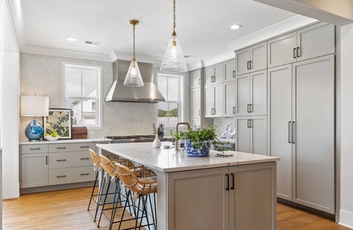 Johns Island House | “High Tide” 2590 Helmsman Road, Johns Island is a 3 bedroom, 3.5 bath villa