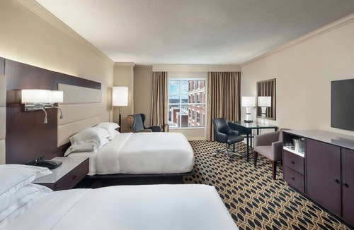 The Vista Hotel | Hilton Columbia Center