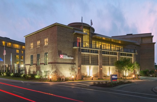 Downtown Charleston Hotel | Hilton Garden Inn Charleston Waterfront/Downtown